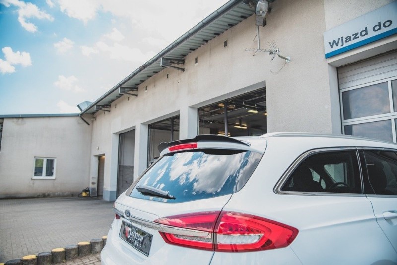 Spoilerkap Ford Mondeo Estate Mk5 Faceliftt Glanzend Zwart Maxton