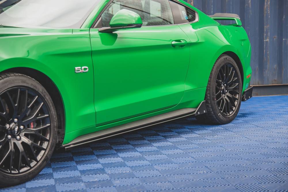 Zijskirts met Canards Ford Mustang GT MK5 FL Maxton Glans Zwart