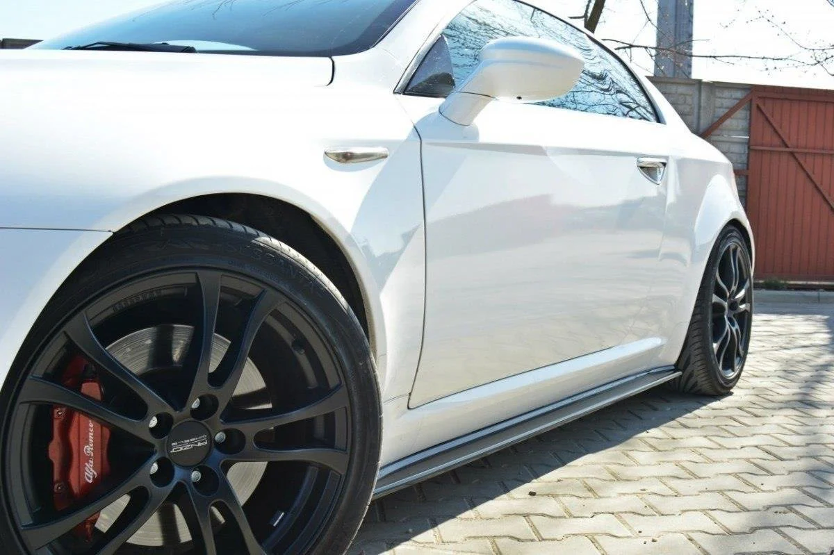 Grill Alfa Romeo Brera / Spider (Typ 939) Bj. 05-.. zwart