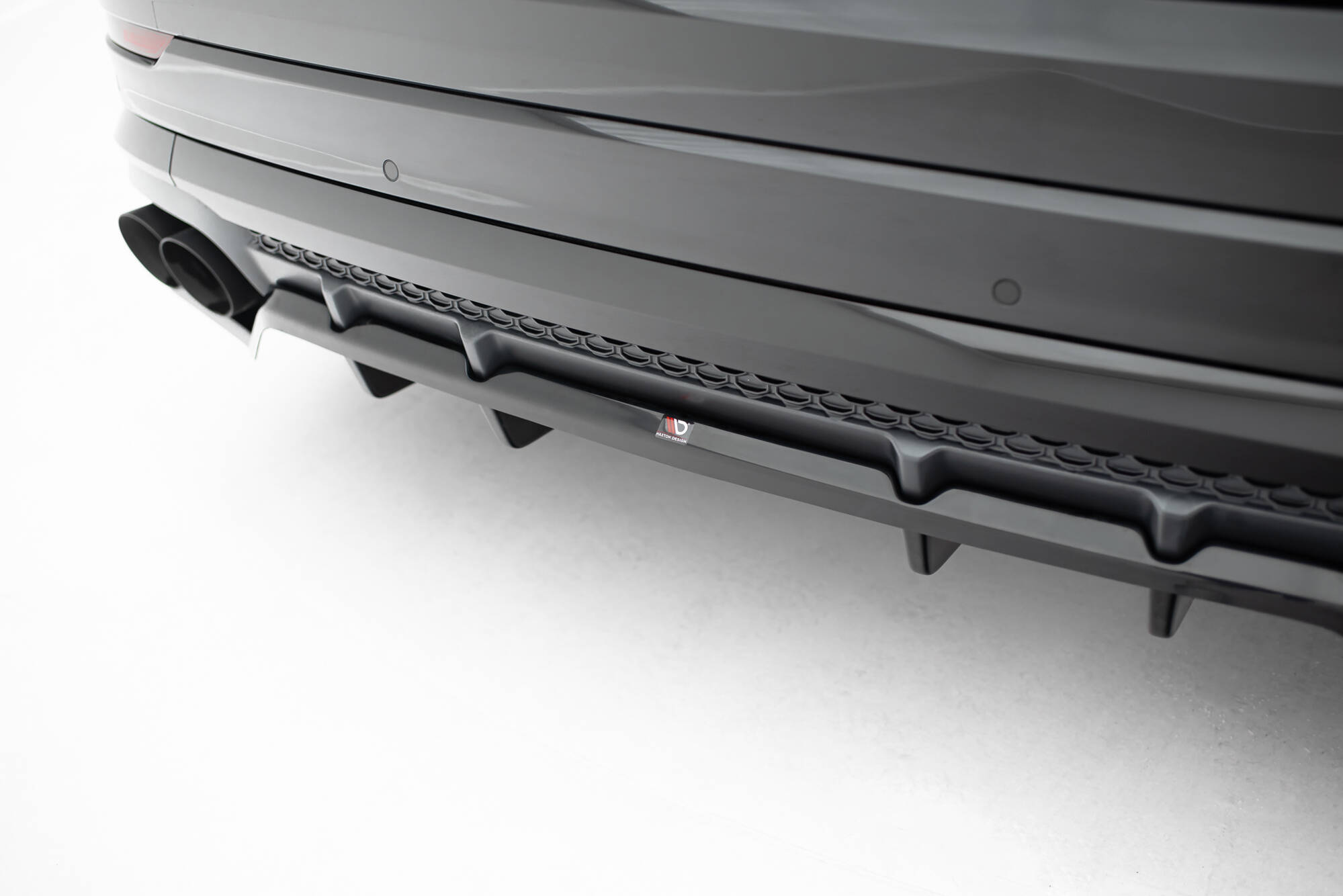 Achter Diffuser V.2 Audi SQ8 / Q8 S-Line MK1 Facelift Maxton Glanzend zwart