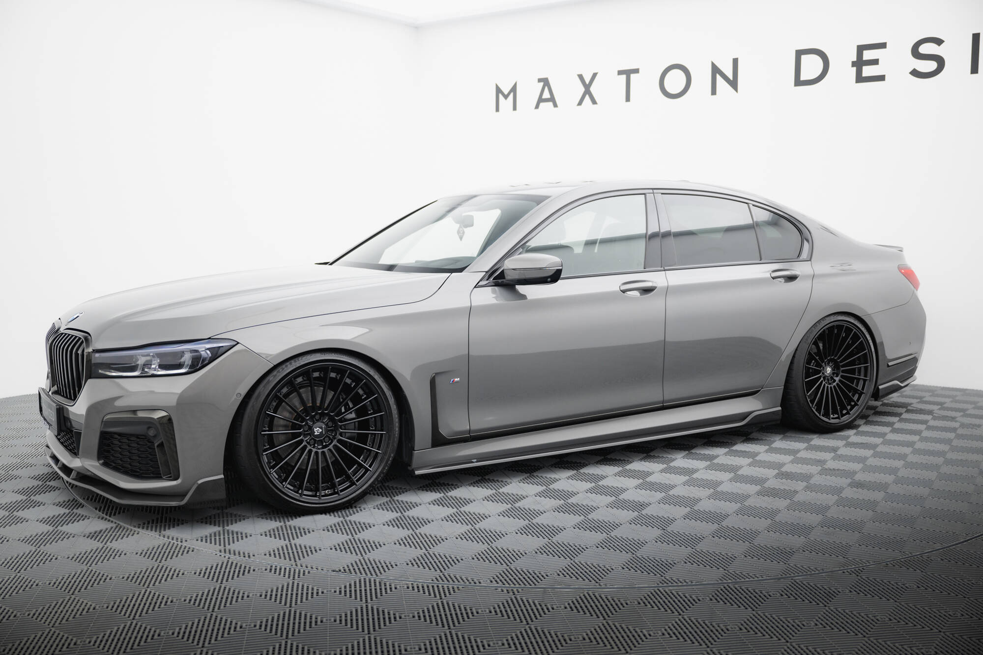 Bodykit Carbon Fiber Splitters BMW 7 M-Pack G11 Facelift (2019–2022)