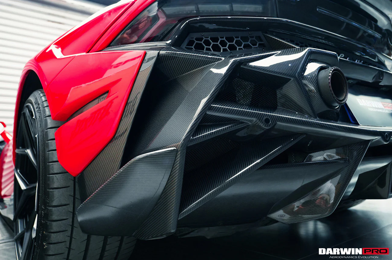 Widebody Lamborghini Huracan BKSSII Style Darwin Pro Carbon