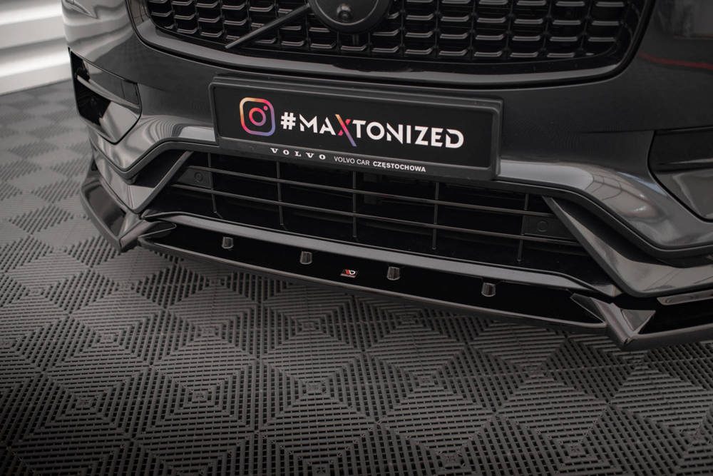 Voorspoiler V.2 Volvo XC90 R-Design Facelift 2019- Maxton Glans Zwart