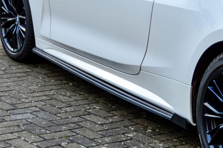 Zijskirts met vleugels achterzijde BMW 4-Serie G22 G23