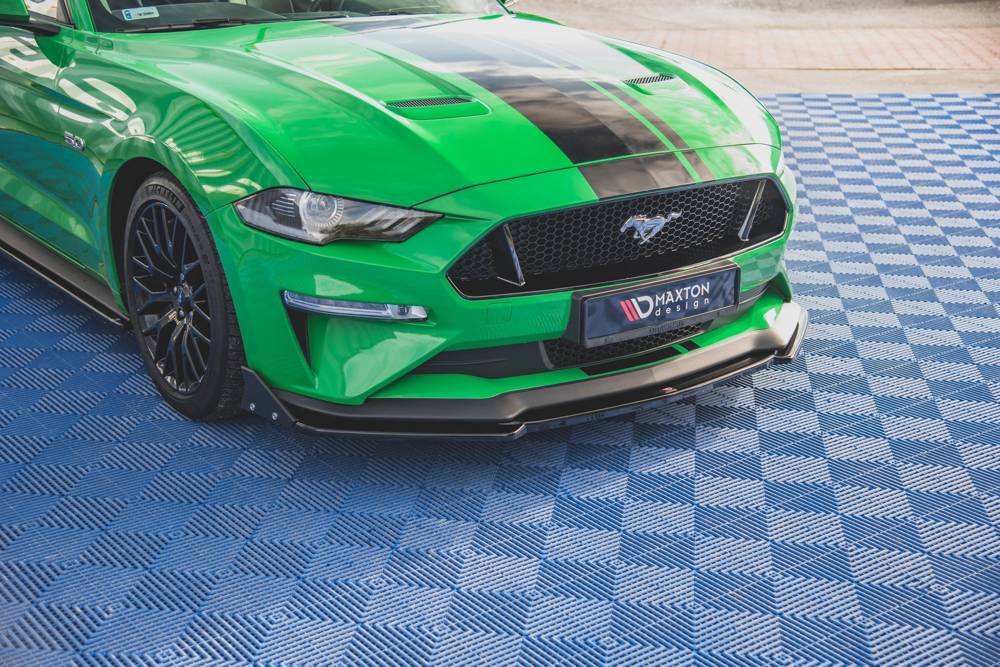 Voorspoiler V.2 met Canards Ford Mustang GT MK5 FL Maxton Glans Zwart