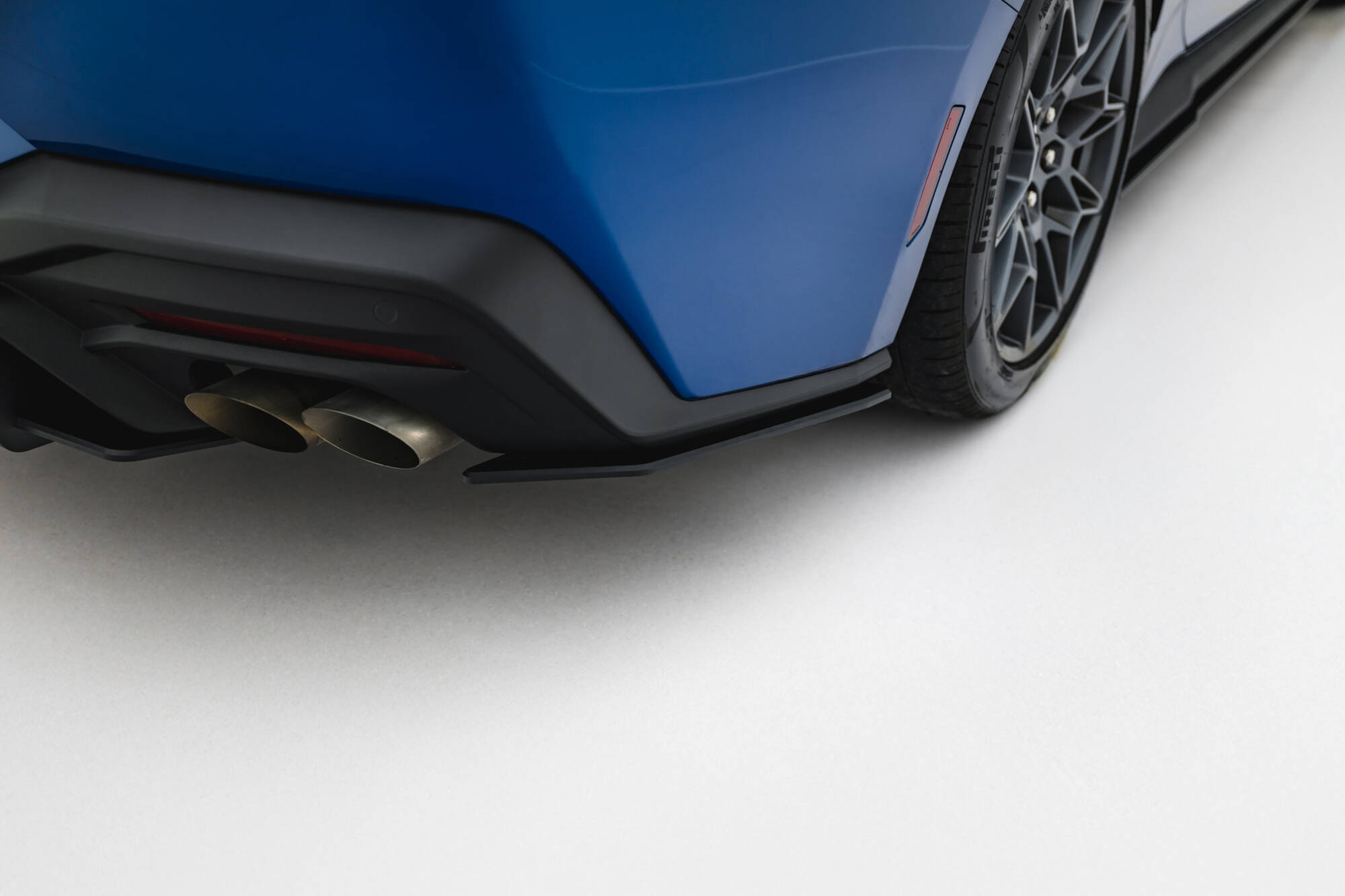 Street Pro Achterzij Spoilers Ford Mustang GT MK7 Maxton Glanzend zwart