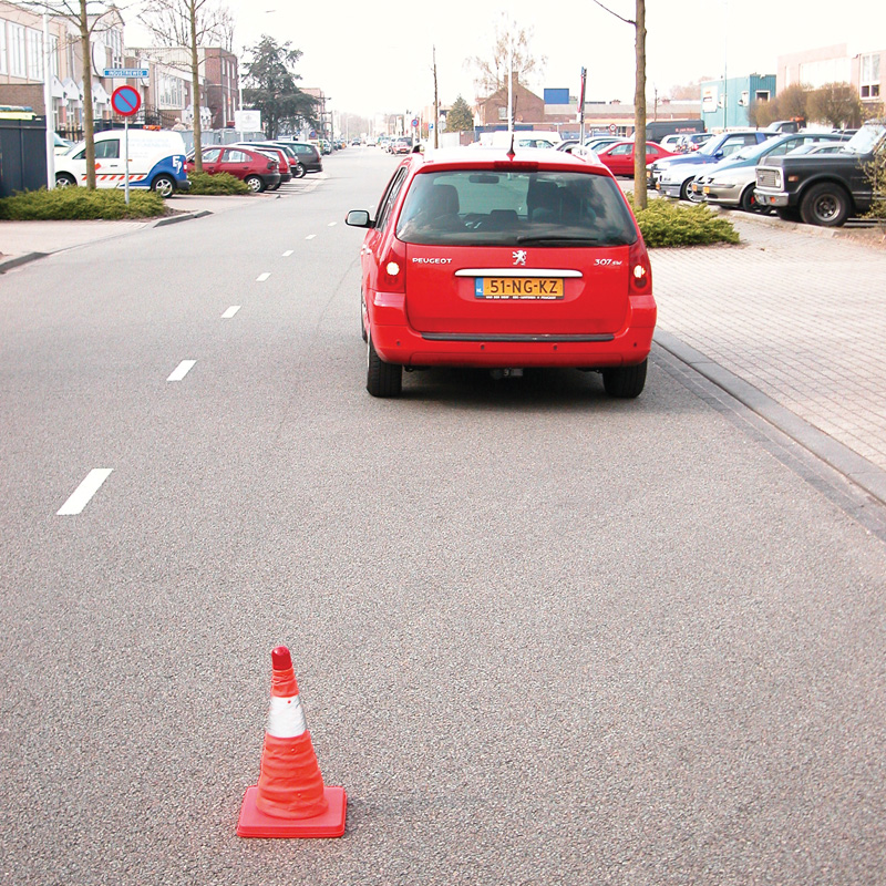 Carpoint Veiligheidspilon Opvouwbaar