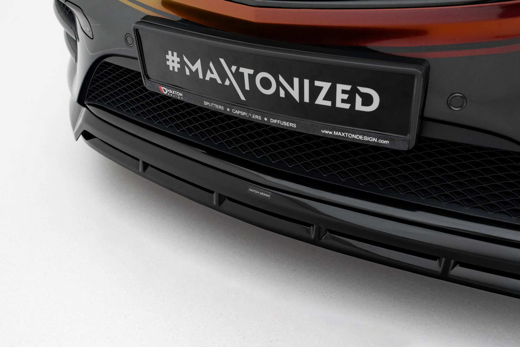 Voorspoiler V.6 Mercedes-Benz V-klasse AMG-Line W447 Facelift Maxton Glanzend zwart