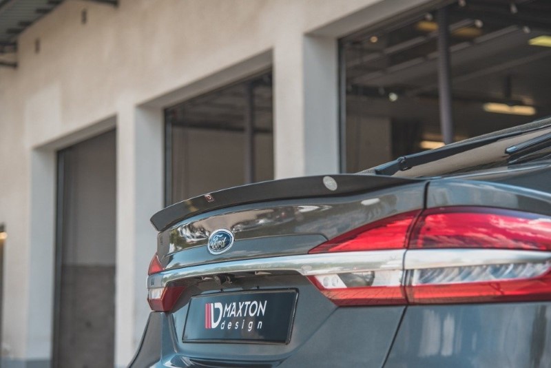 Spoilerkap Ford Mondeo Liftback Mk5 Facelift Glanzend Zwart Maxton