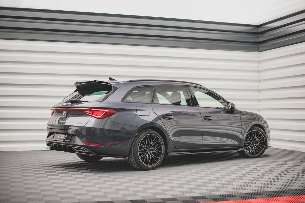 Zijskirts V.2 Seat Leon FR Maxton Glans Zwart