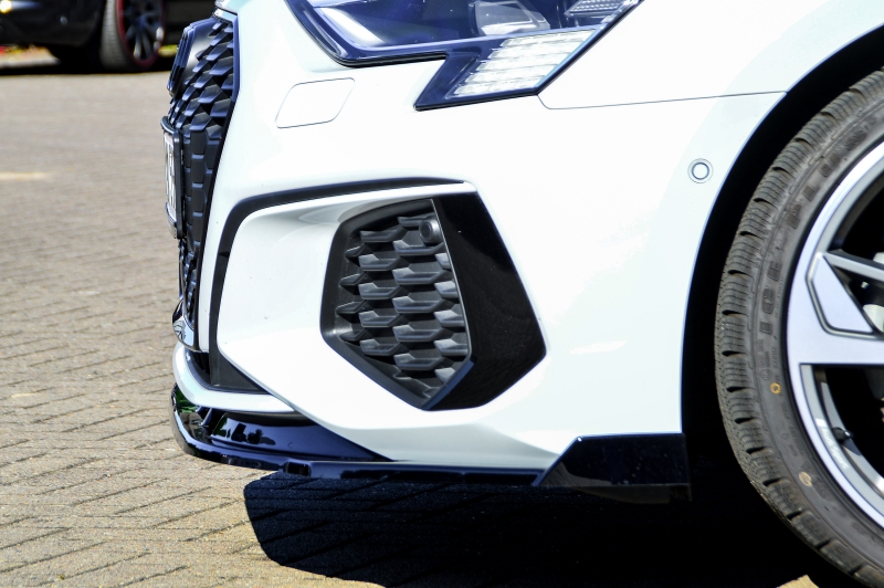 Voorspoiler Audi A3 8Y S3 S-Line Glans Zwart