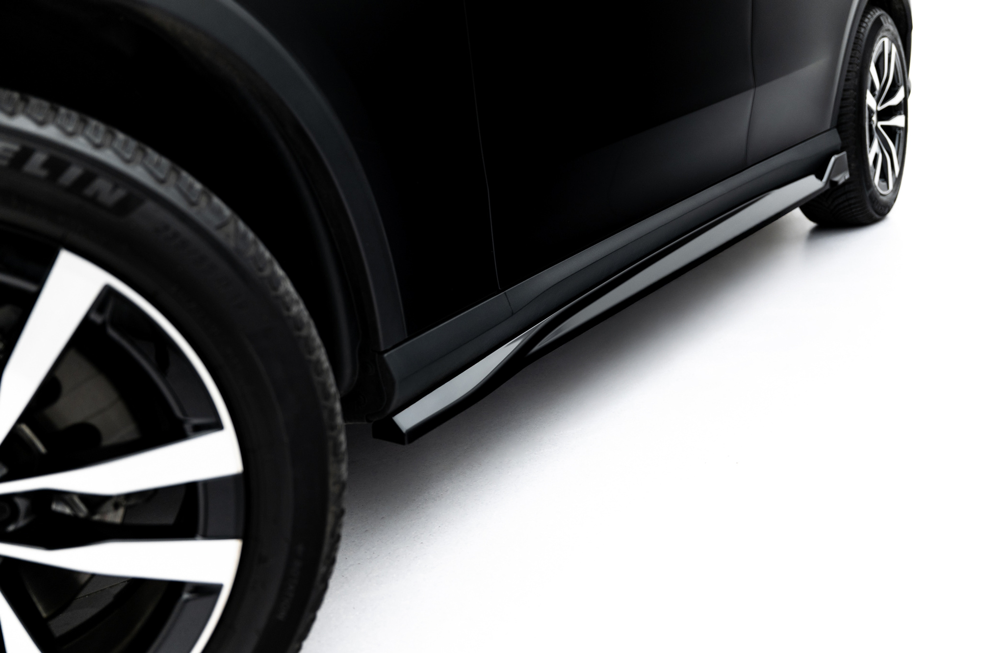 Zijskirts Mercedes-Benz GLC Coupé 2022 –