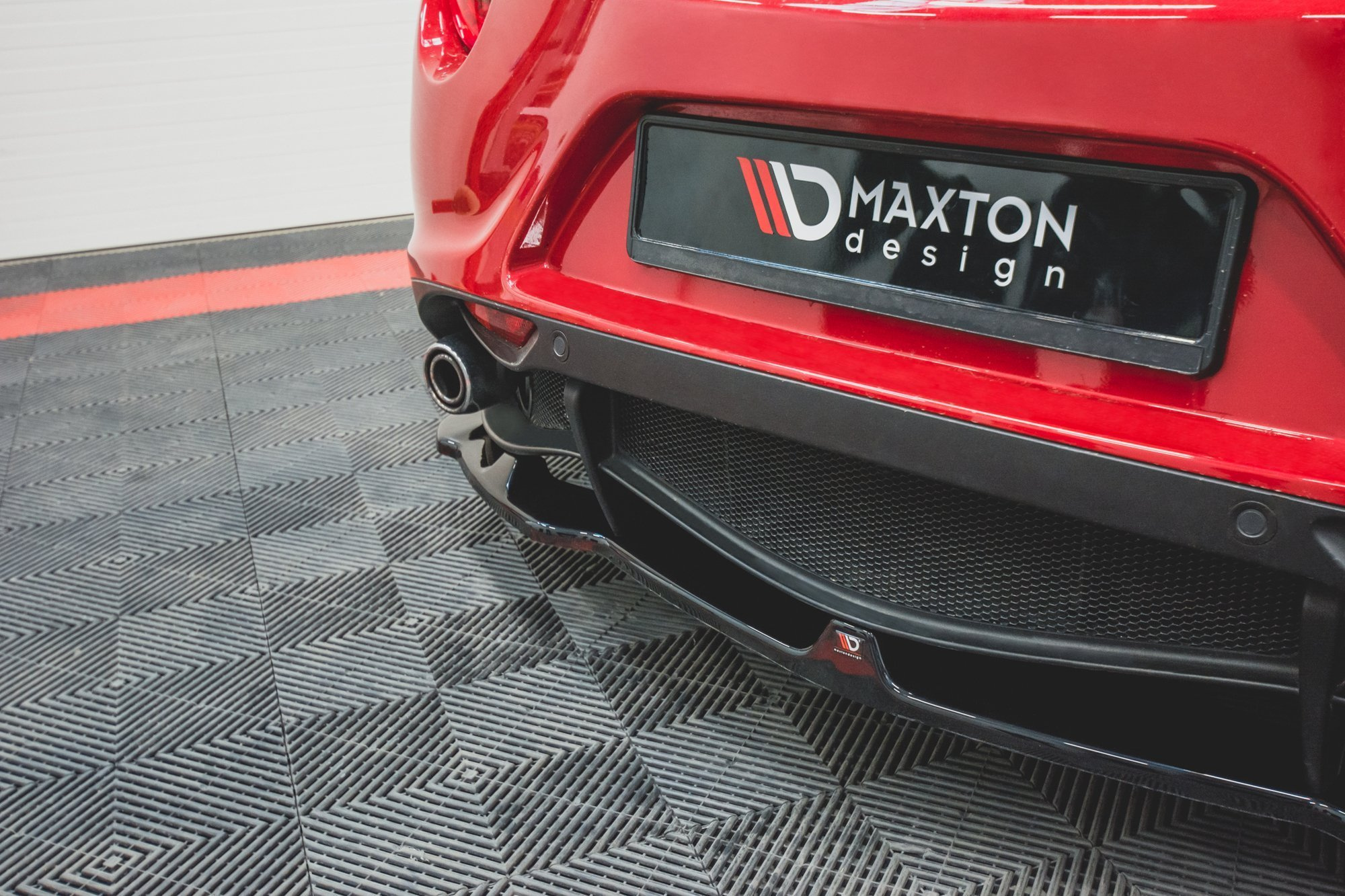 Diffusor Alfa Romeo 4C Maxton Glans Zwart