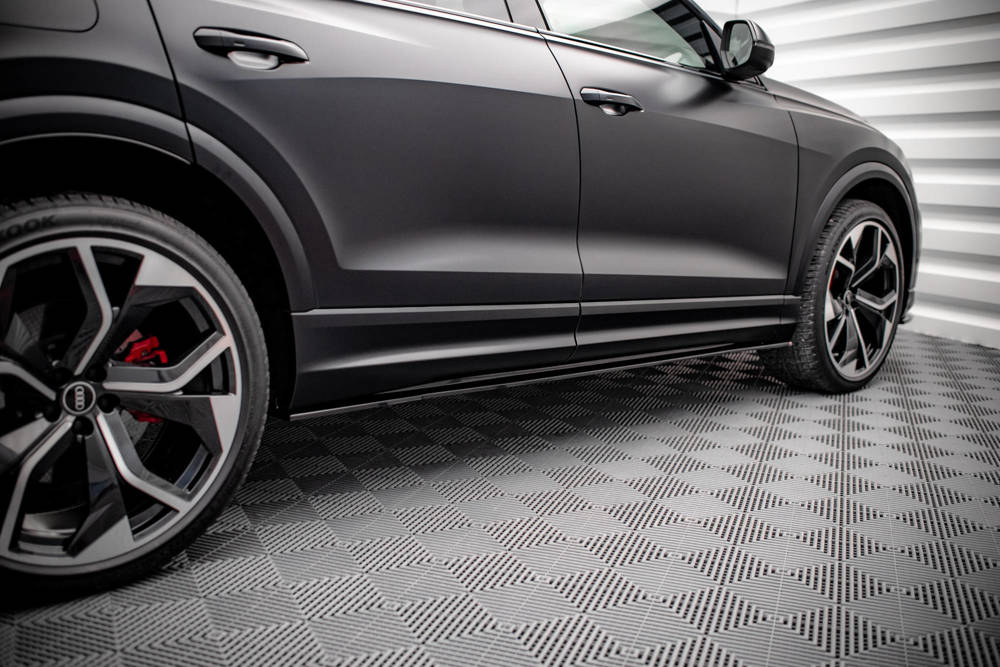 Zijskirts Audi RSQ8 Maxton Glans Zwart