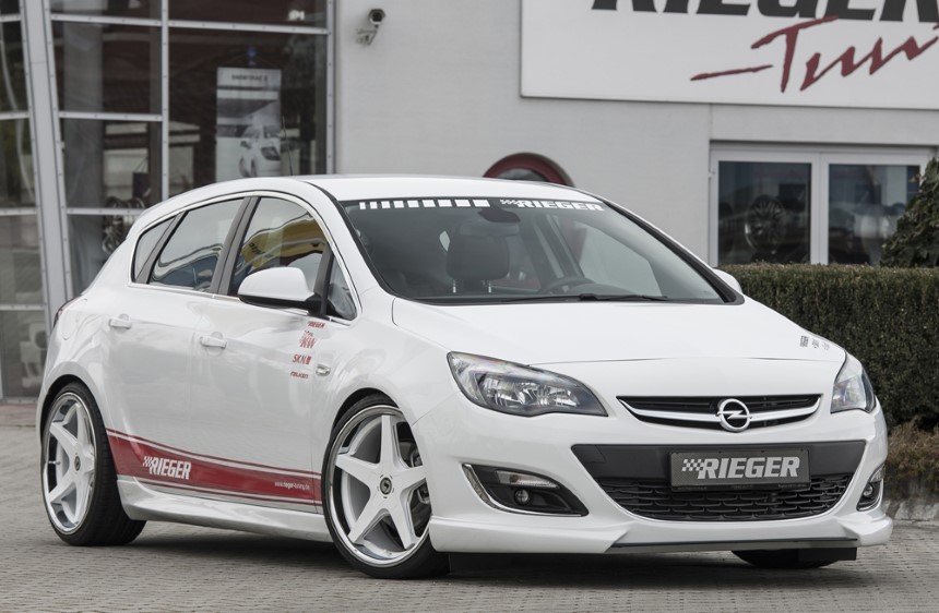 Zijskirts Opel Astra J 5-dr. Rieger