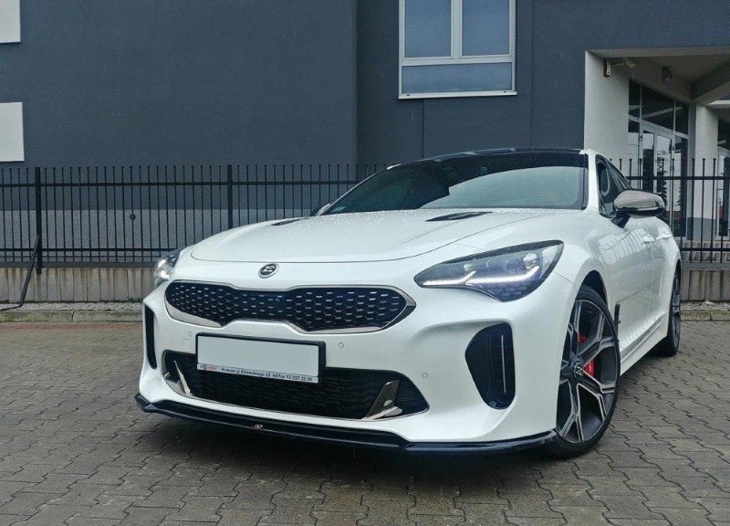 Voorspoiler KIA Stinger GT V.1 Glanzend Zwart