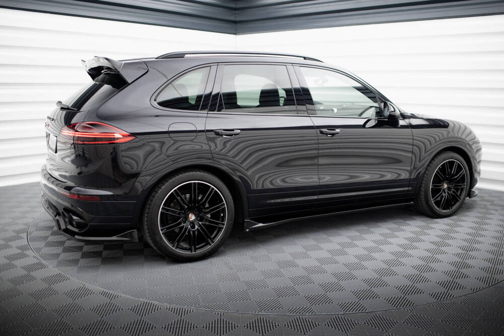 Zijskirts Porsche Cayenne FL MK2 Maxton Glans Zwart