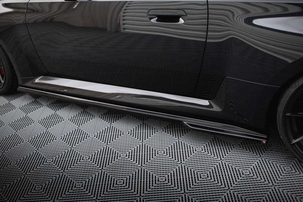 Zijskirts V.2 BMW M2 G87 Maxton Glans Zwart
