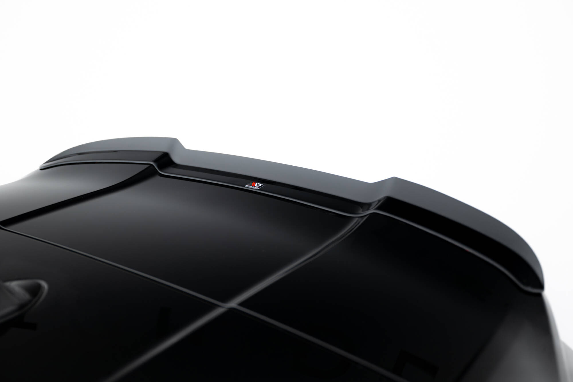 Bodykit V.2 BMW M135i F70 Maxton Glanzend zwart