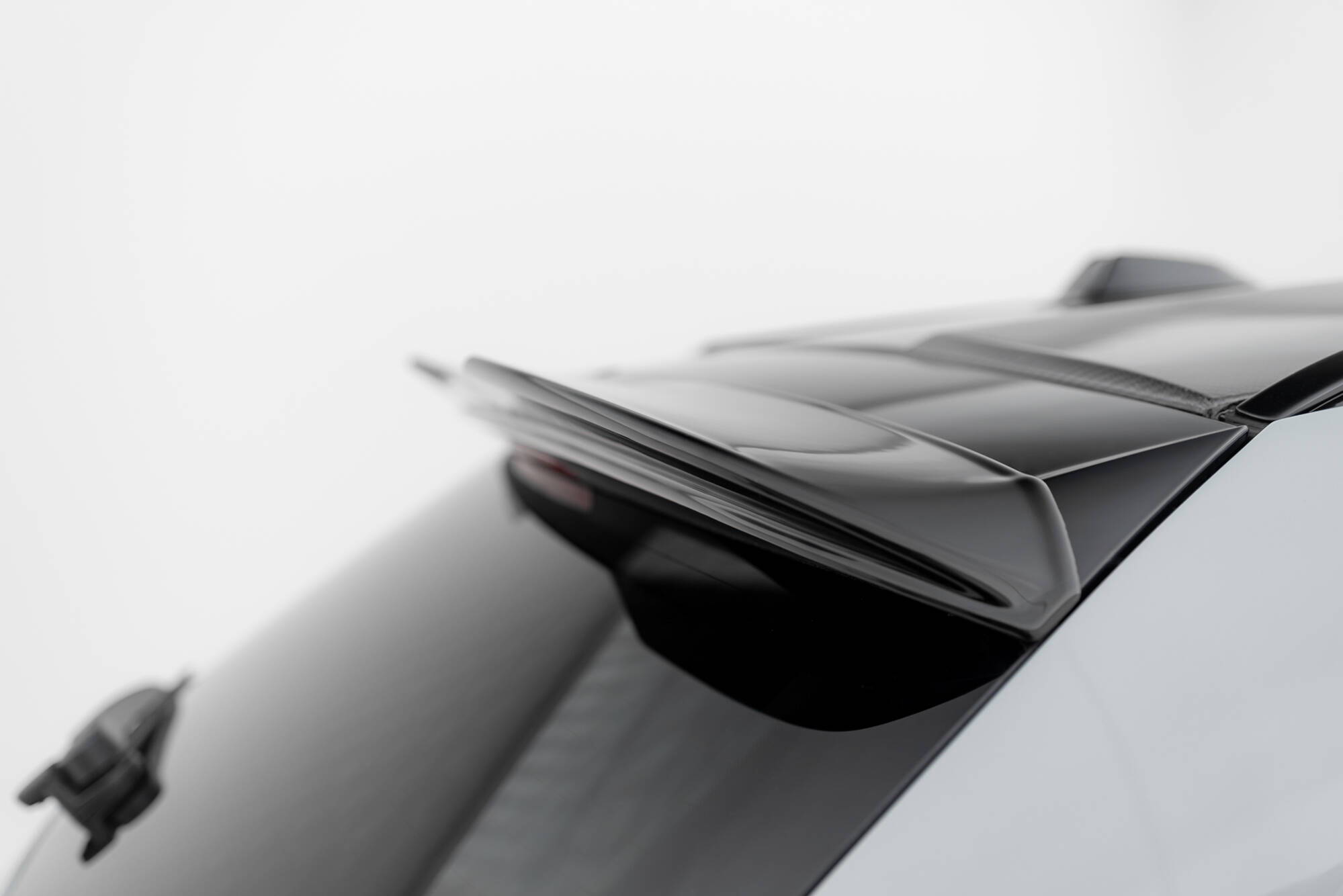 Spoiler Cap BMW 3 Standard / M340 / M-Pack / M3 Touring G21 / G81 Maxton Glanzend zwart