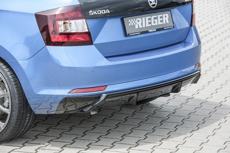 Achteraanzet Glossy Black Skoda Rapid Spaceback NH