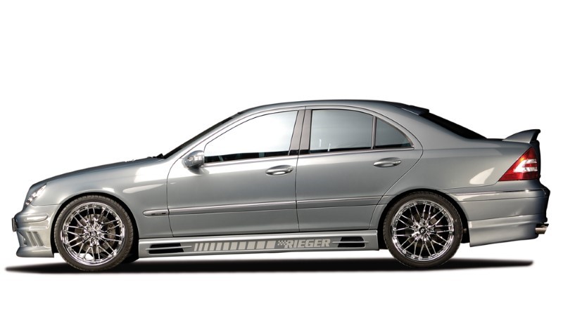 Zijskirts Mercedes W203 met 2 schacht en 2 uitsnedes Rieger