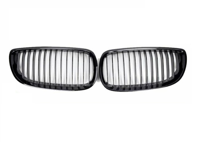 SET Grill R/L BMW E92. 06->>