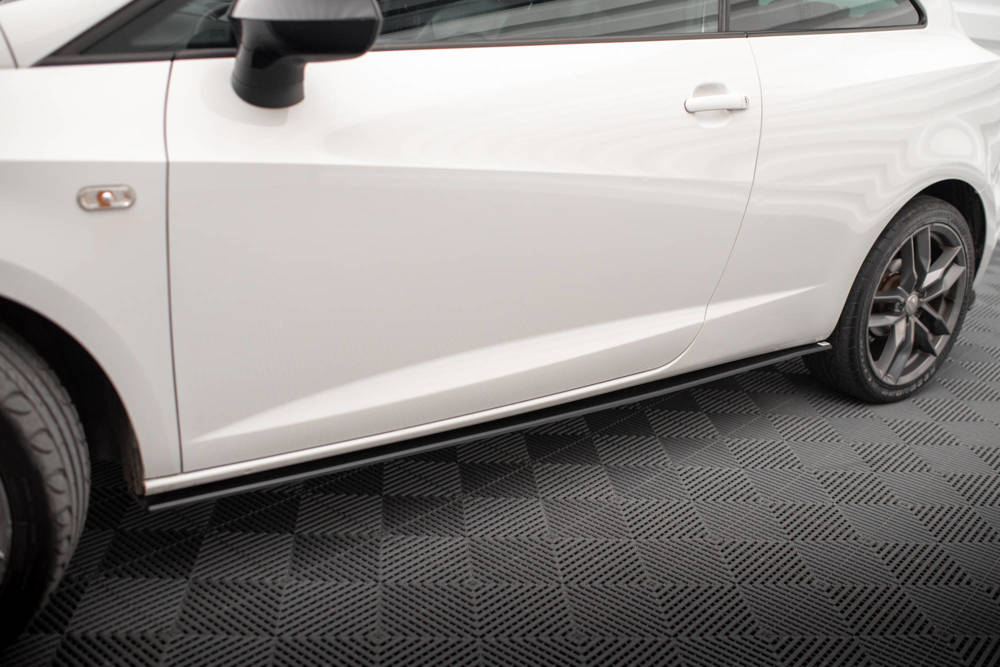 Zijskirts Street Pro Seat ibiza Cupra SC Maxton