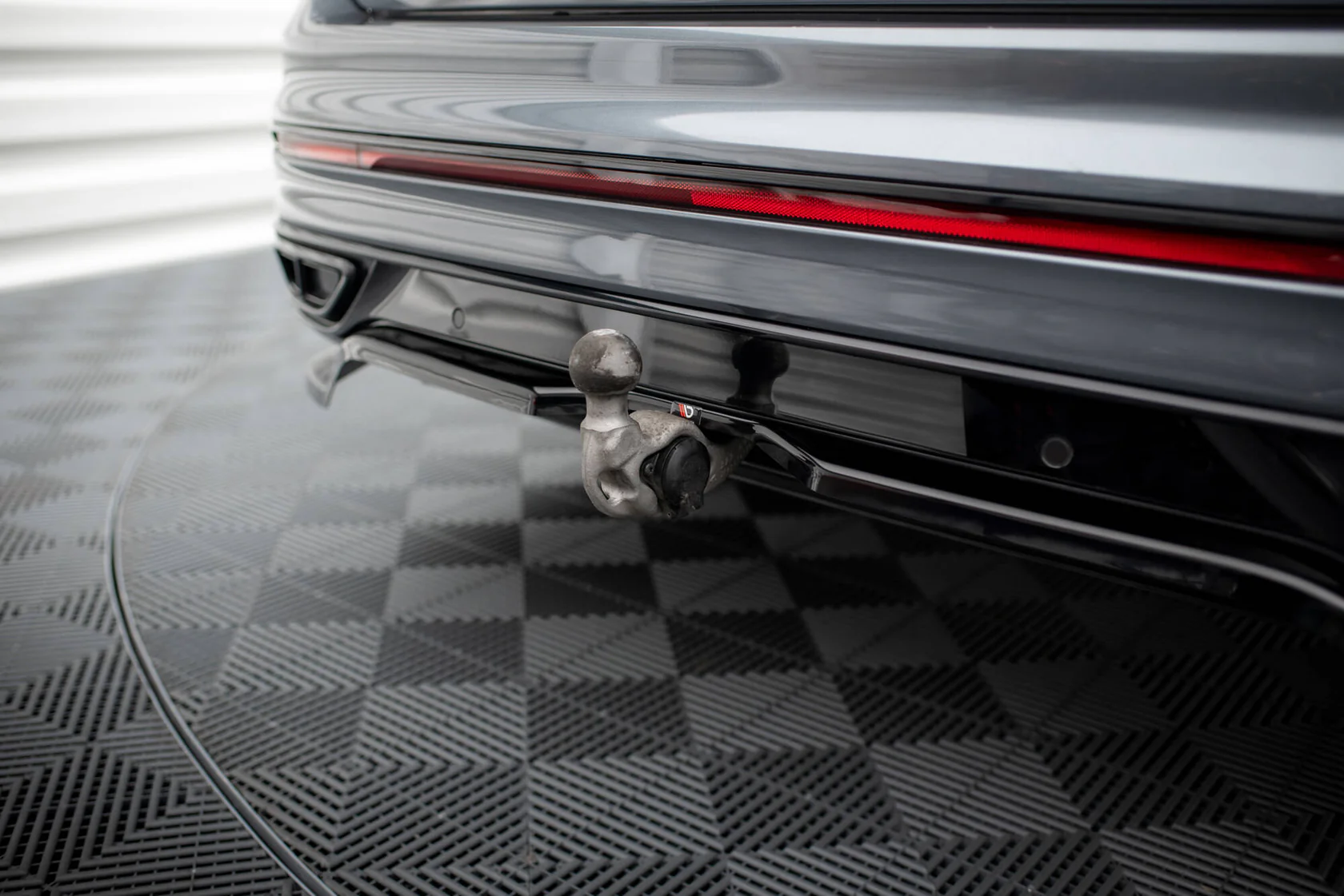 Diffuser Volkswagen Tiguan R-Line FL Maxton Glans Zwart