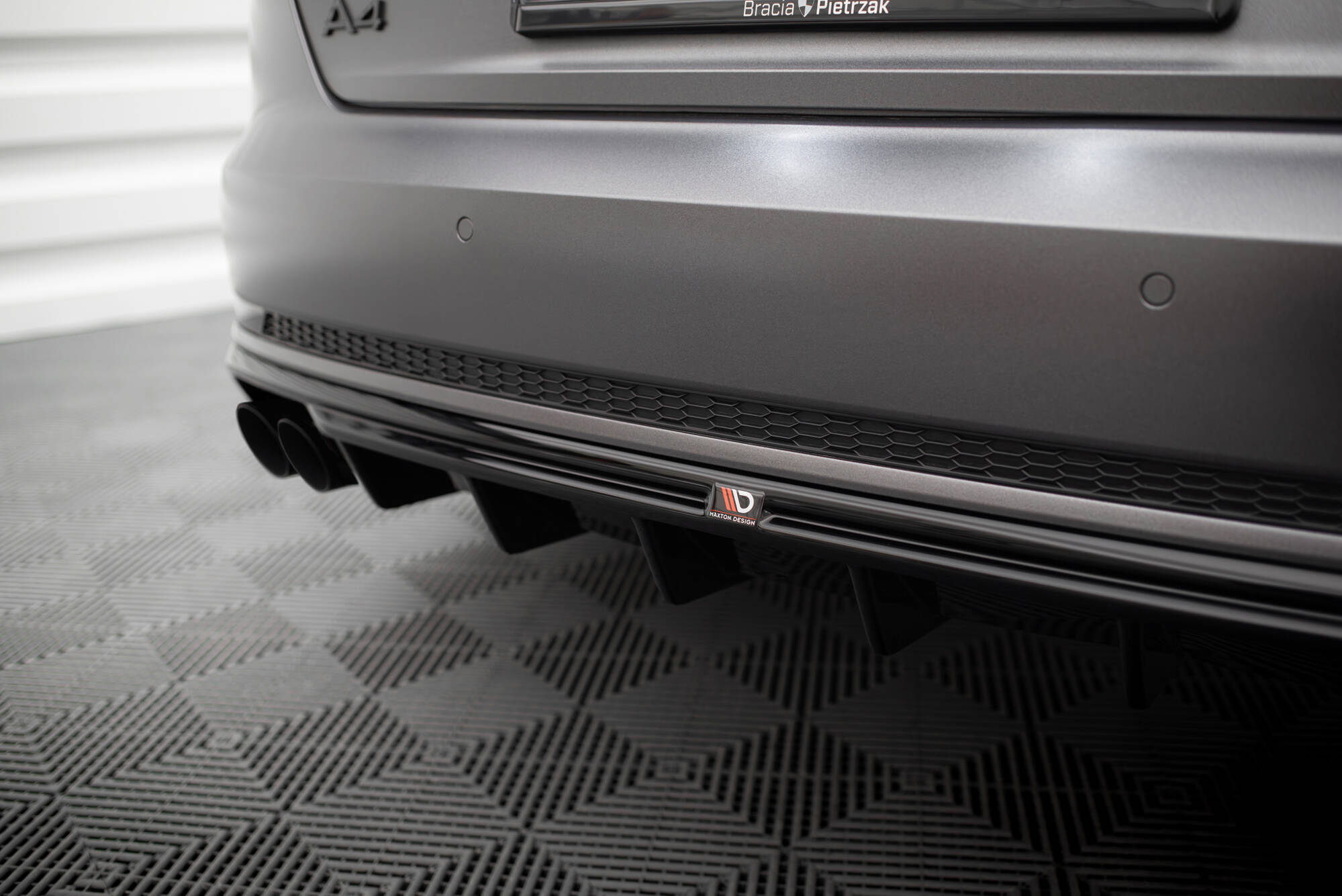 Achter Diffuser Audi A4 S-line B9 Maxton Glanzend zwart