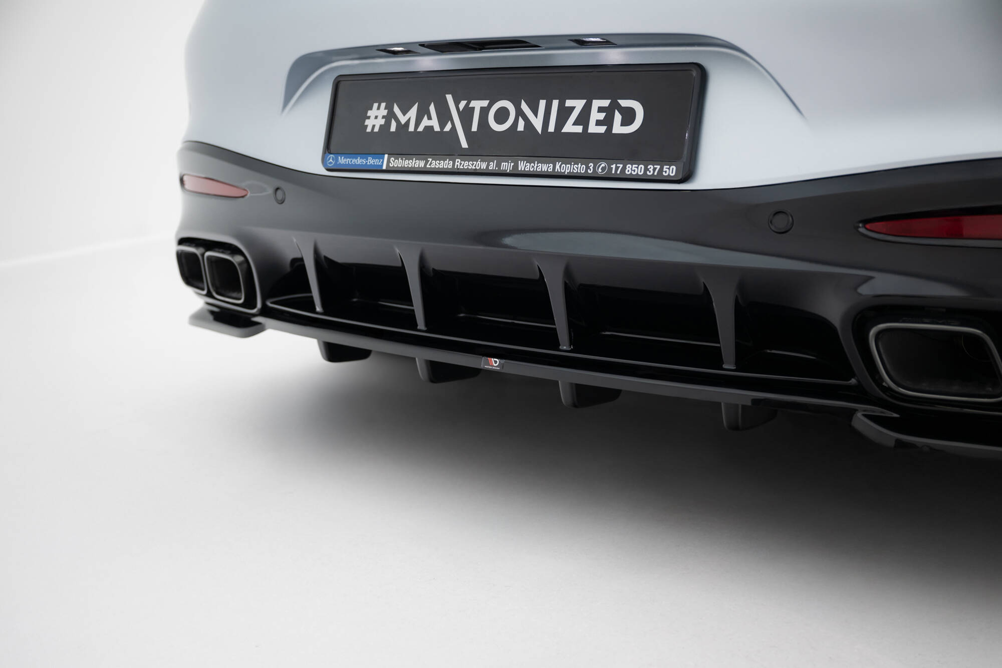 Achter diffuser V.1 Mercedes-AMG GT 63 C192 Maxton Glanzend zwart