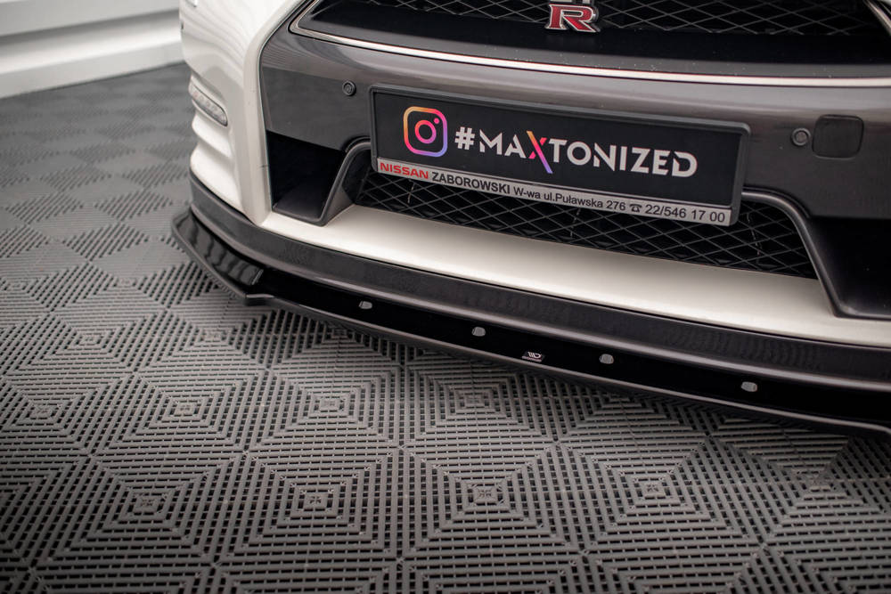 Voorspoiler Nissan GTR R35 11-16 Maxton Glans Zwart
