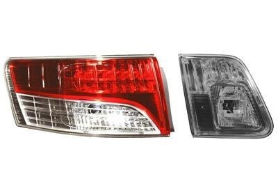 achterlicht, 4 drs, buiten, incl fittingdeel, links Toyota Avens