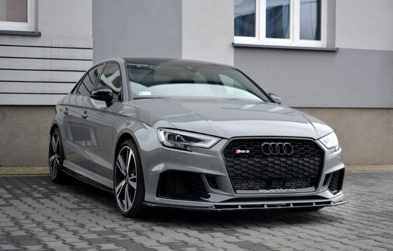 Voor Spoiler V.1 Audi RS3 8V FL Sedan Glanzend Zwart