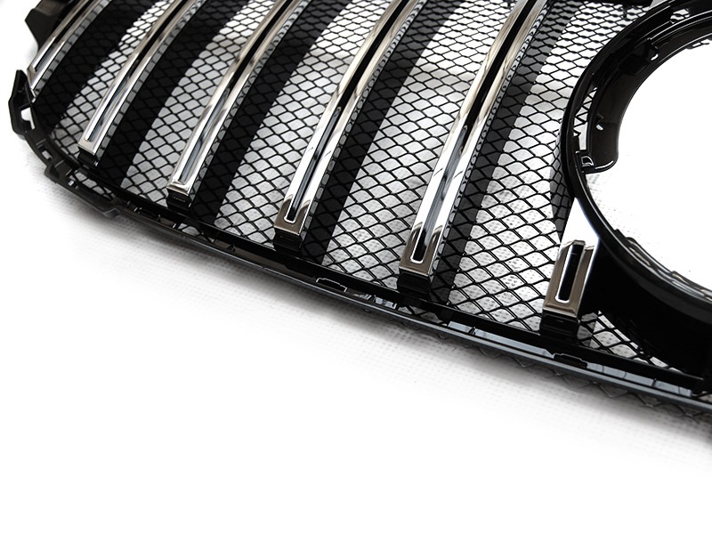 Grill Mercedes W205 Facelift 18-.. Zwart Chroom GT Look Camera