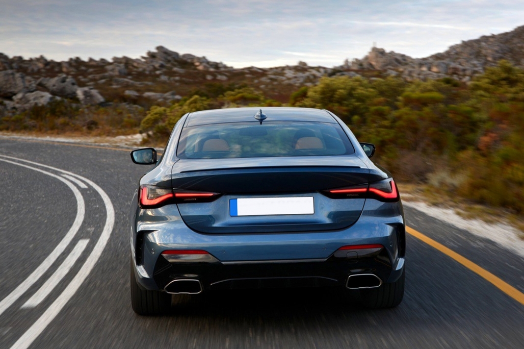 M440i Design Diffuser BMW 4 Serie G22 G23 M Pakket Zilver Sierstukken