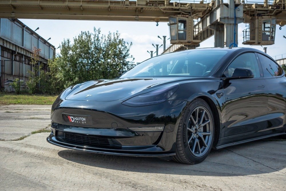 Voorspoiler Tesla Model 3 Gloss-Black