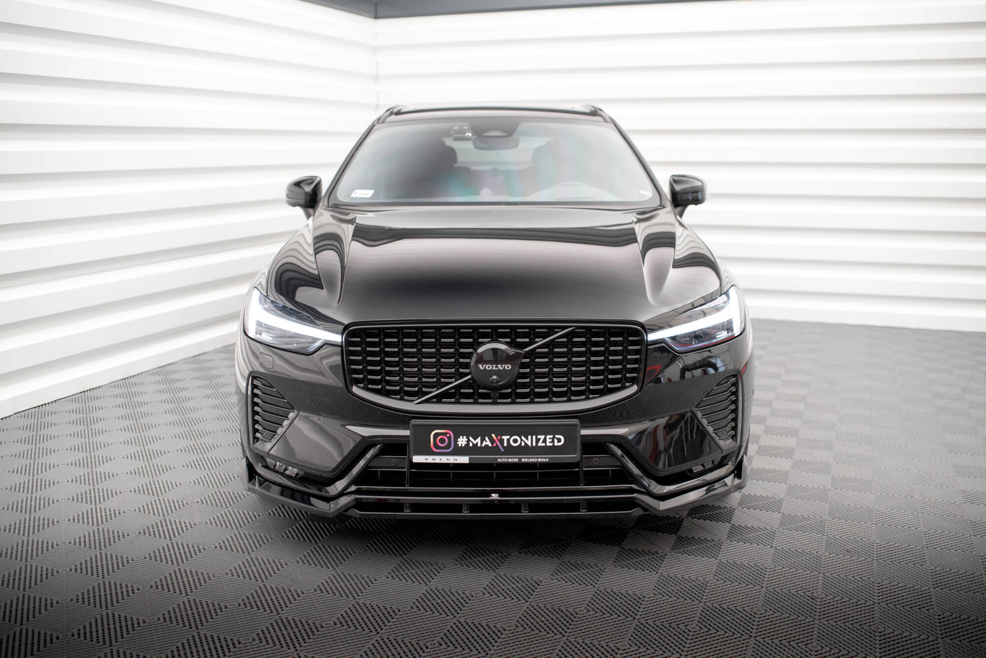 Bodykit – Volvo XC60 R-Design Mk2 Facelift (2021–heden)