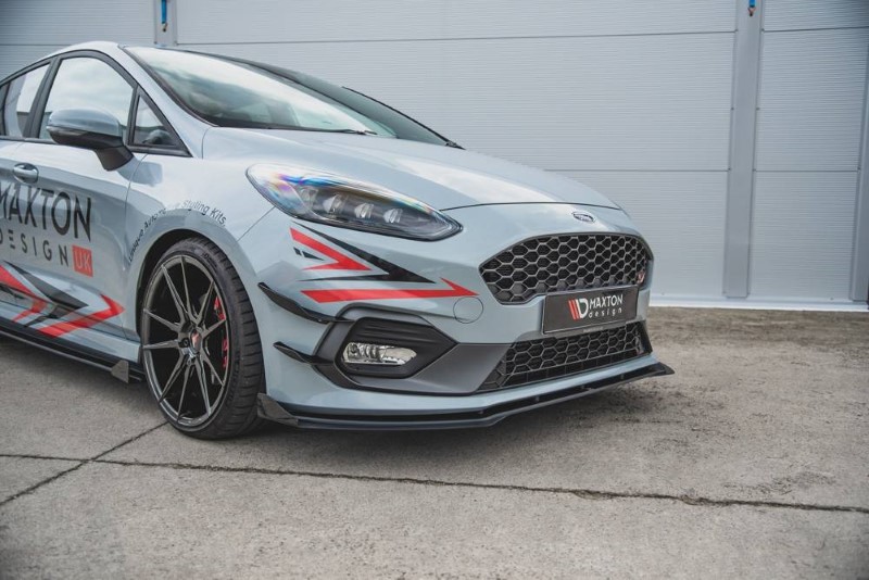 Voorspoiler Ford Fiesta Mk8 ST / ST-Line Racing Glanzend Zwart + Kleppen
