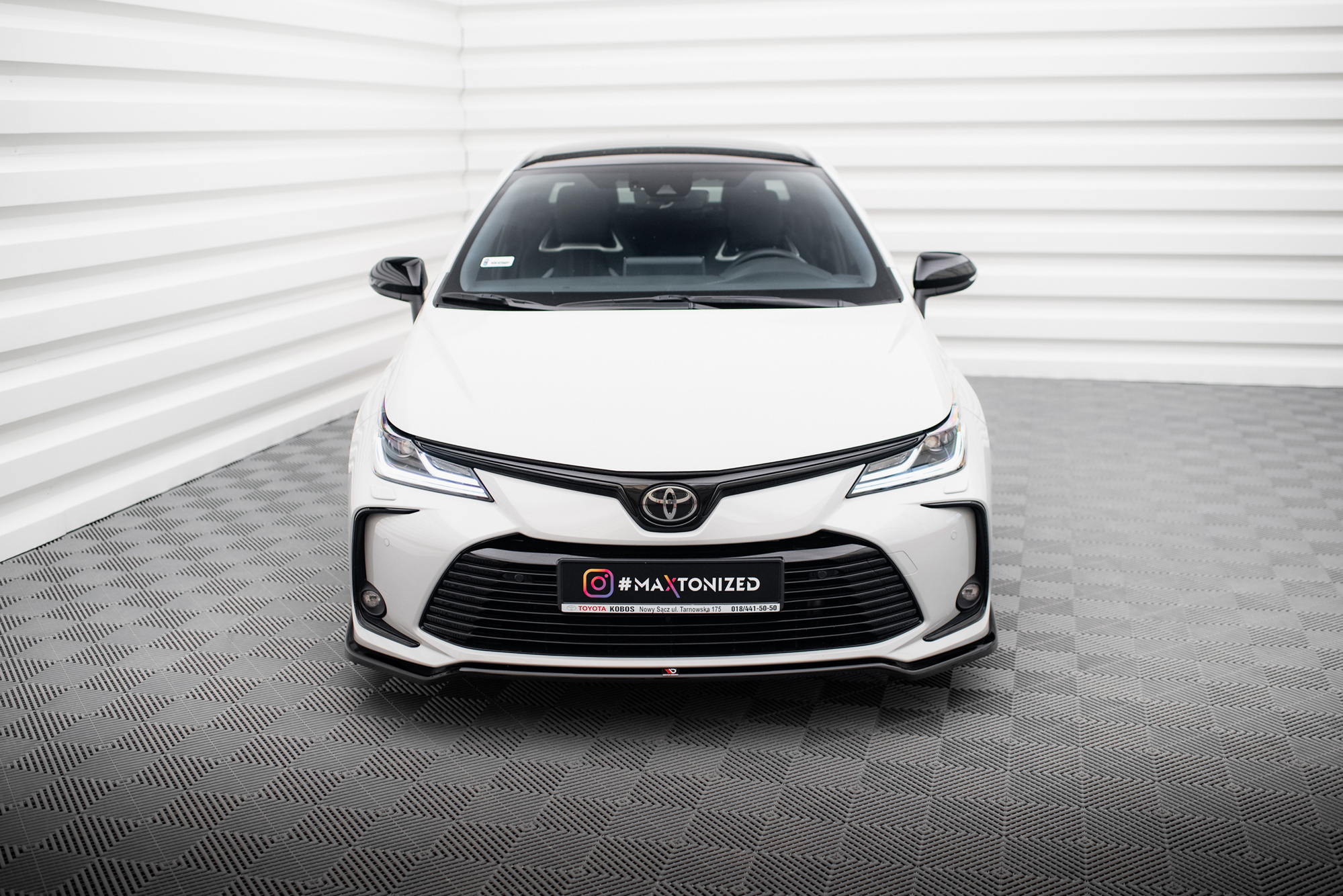Bodykit Toyota Corolla XII Sedan (2019–2023)