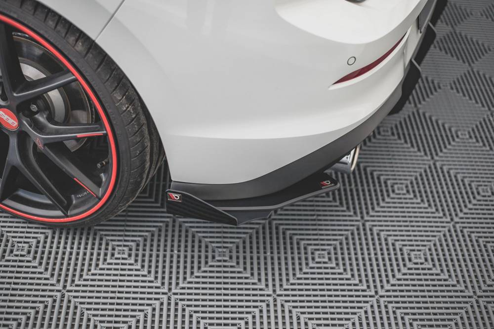 Zijdiffuser met Canards Street Pro Volkswagen Golf 8 GTI Maxton