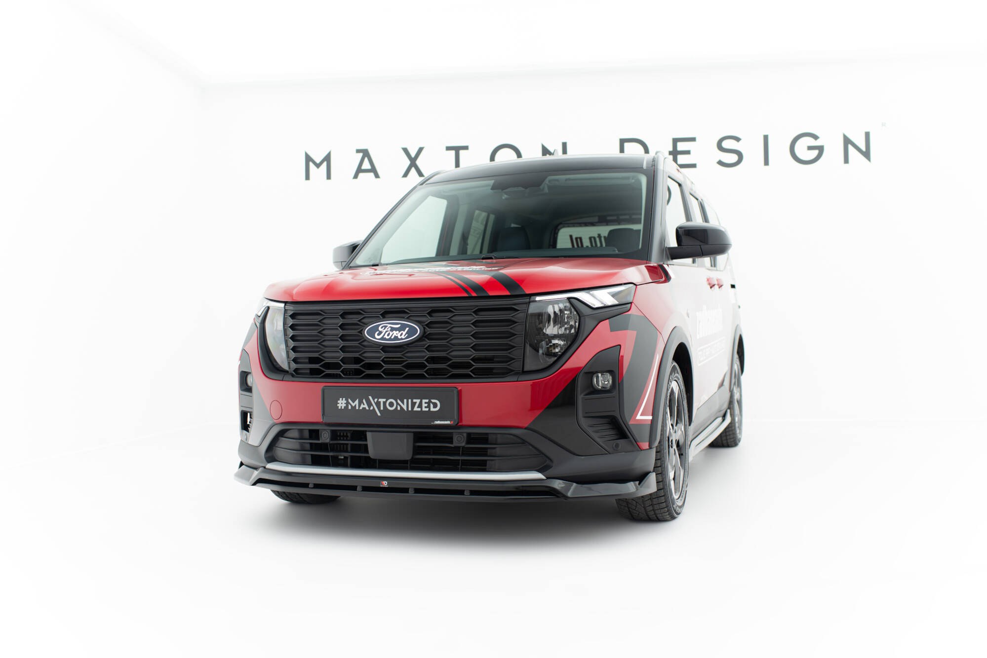 Voorspoiler Ford Tourneo Courier MK2 Maxton Glanzend zwart