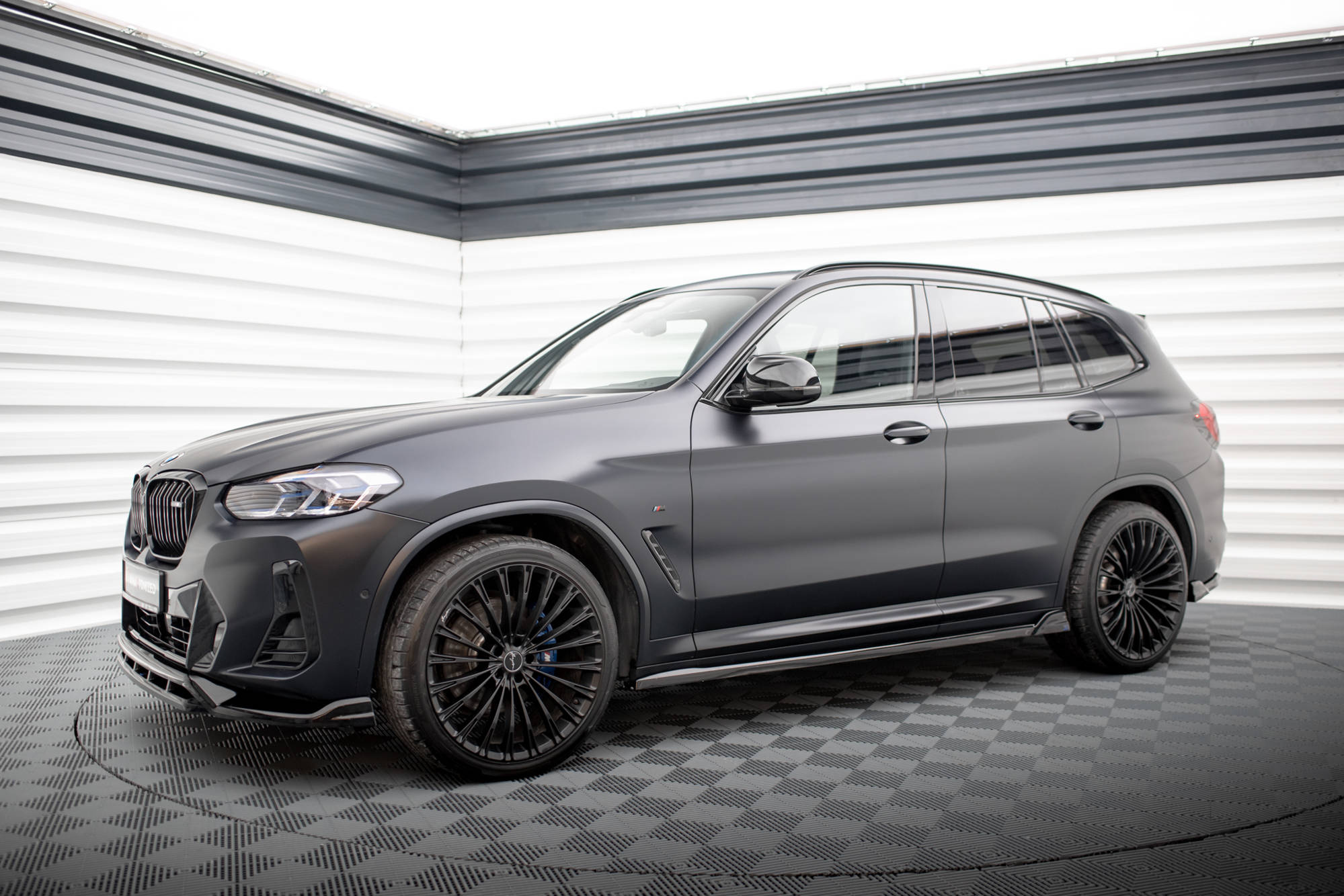 Bodykit BMW X3 G01 LCI M-pakket 2021-2024 Maxton Glanzend zwart
