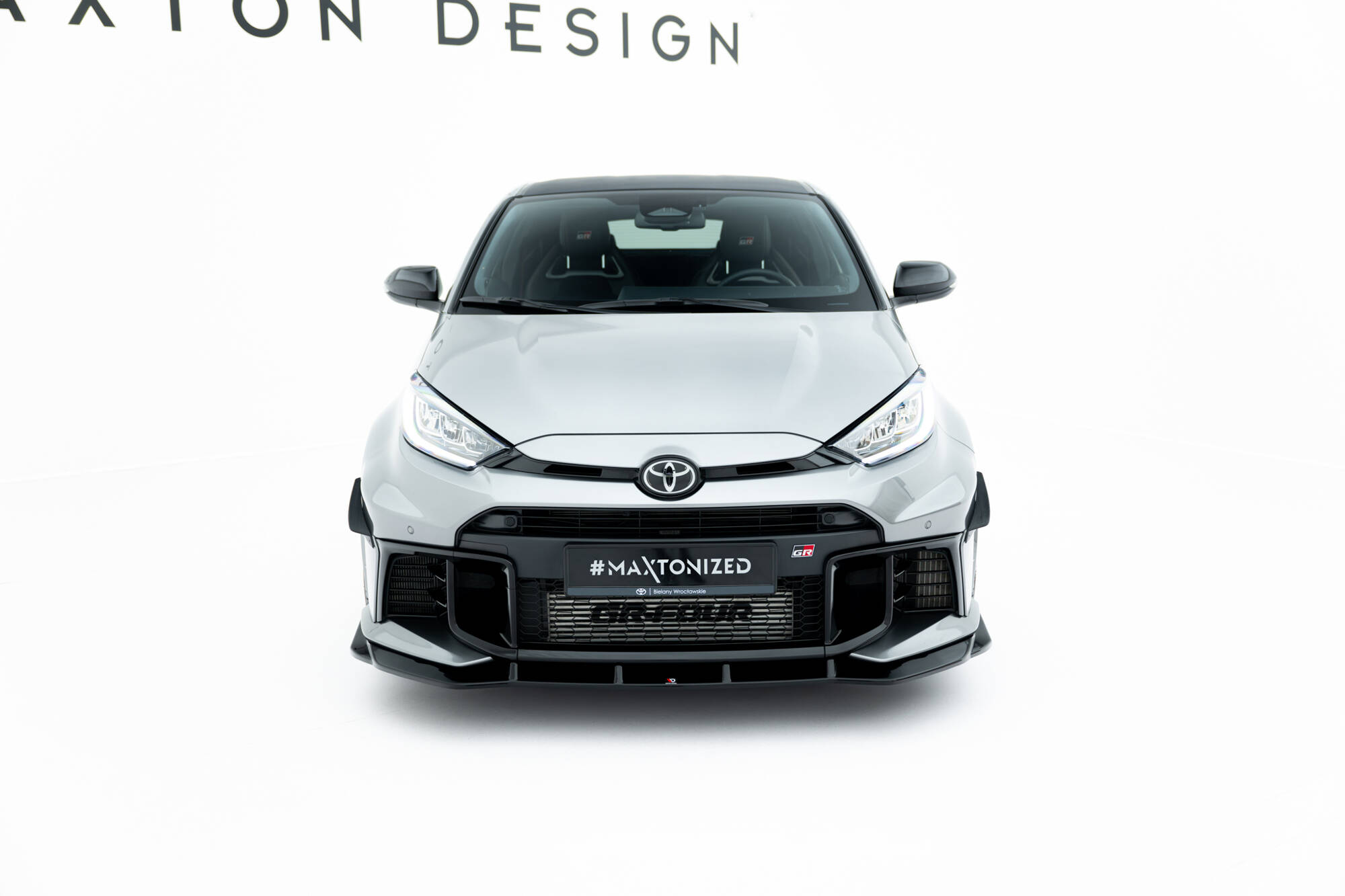Voorspoiler Toyota GR Yaris MK4 Facelift Maxton Glanzend zwart