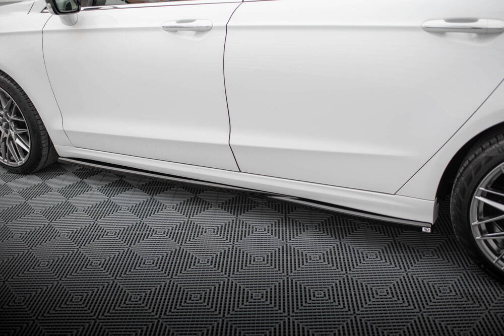 Zijskirts Ford Mondeo Sport Facelift Maxton Glans Zwart