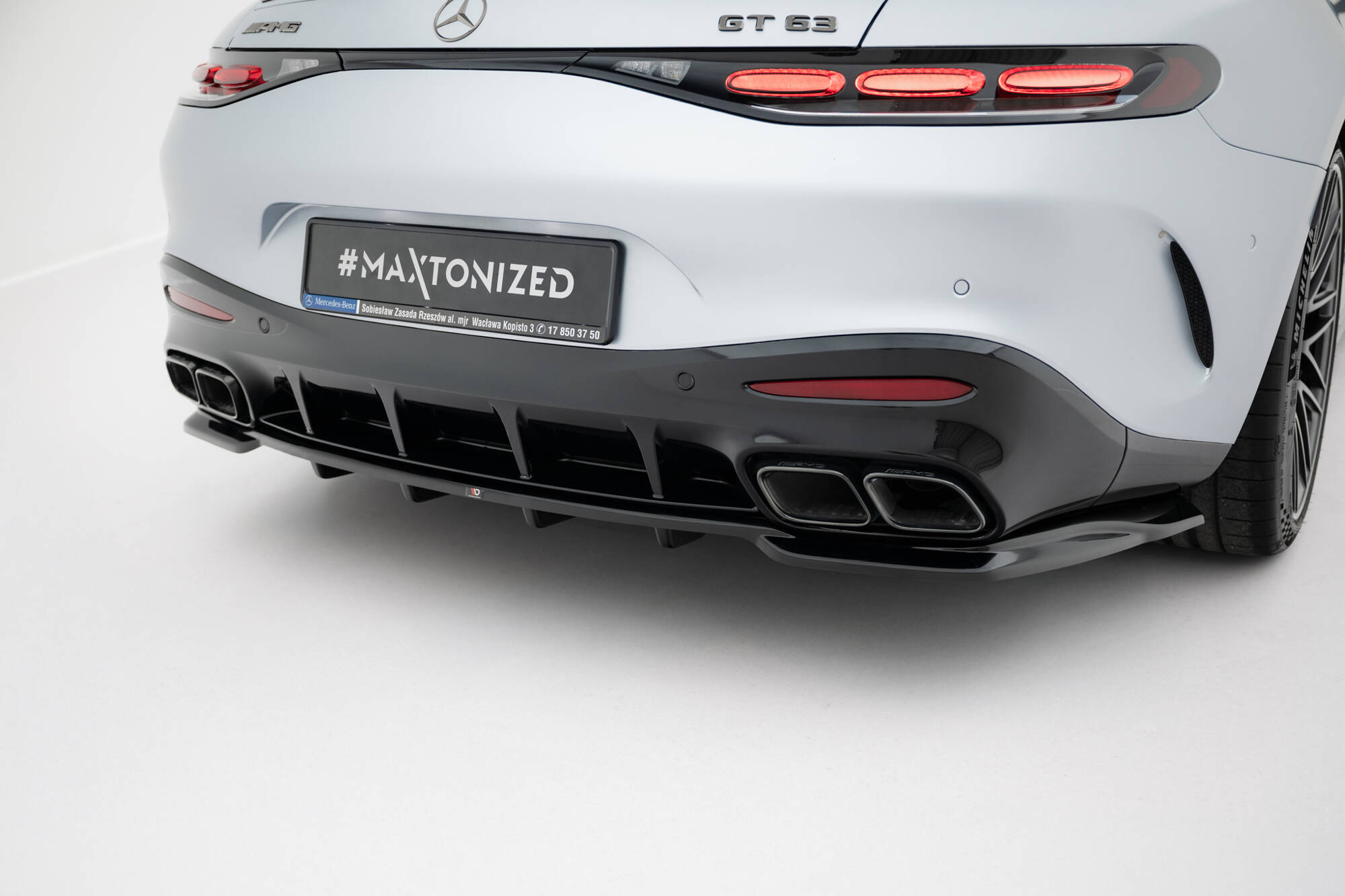 Achter diffuser V.1 Mercedes-AMG GT 63 C192 Maxton Glanzend zwart