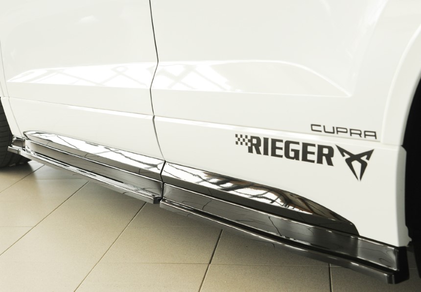 Zijskirts Seat Ateca 5FP FL Cupra Rieger Glans Zwart