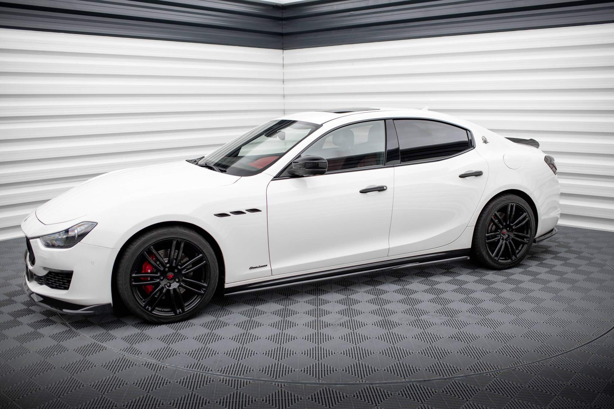 Bodykit Maserati Ghibli Mk3 Facelift (2017–2020)