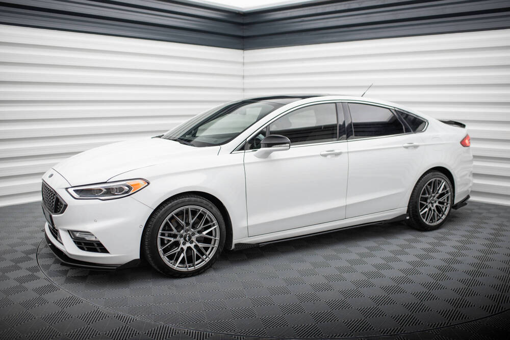 Zijskirts met Canards Street Pro Ford Mondeo Sport Facelift Maxton