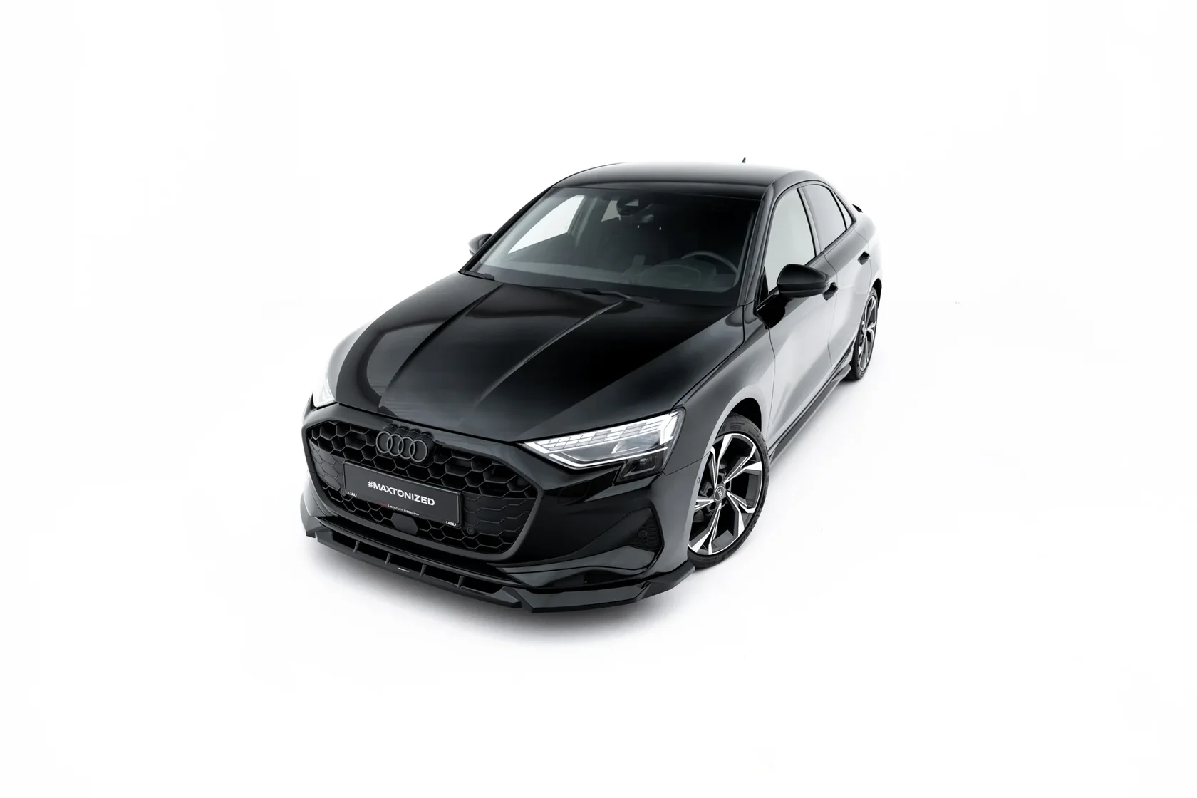 Bodykit Audi A3 Sedan 8Y Facelift Maxton Glanzend zwart